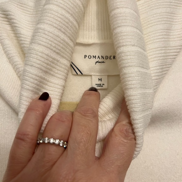 Tuckernuck winter white Vivianne dress by Pomander Place Size medium NWOT - Picture 11 of 16